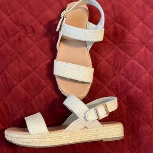 Old Navy Linen-Blend Platform Sandals